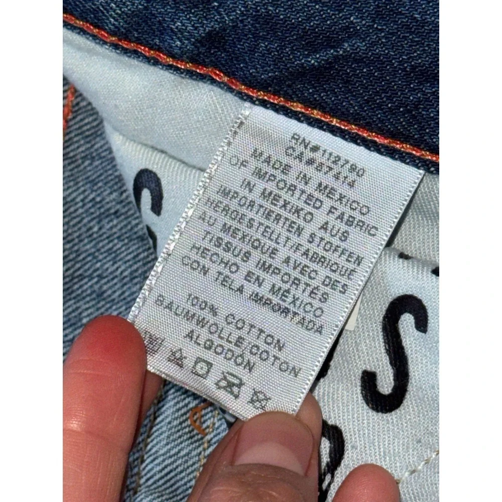 True Religion Mens Geno Relaxed Slim Distressed Dark Wash Blue Size 38‎